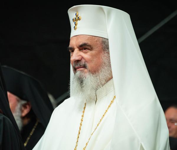(Video) Mesajul Preafericitului Patriarh Daniel la ceremonia de întronizare a noului Arhiepiscop al Sucevei și Rădăuților
