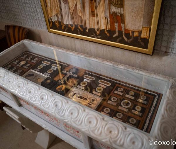 (Foto) Pași de pelerin în biserica Mănăstirii Lupșa