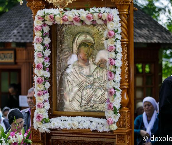(Foto) Duh și rugăciune în Munții Neamțului, de ziua Sfintei Cuvioase Teodora