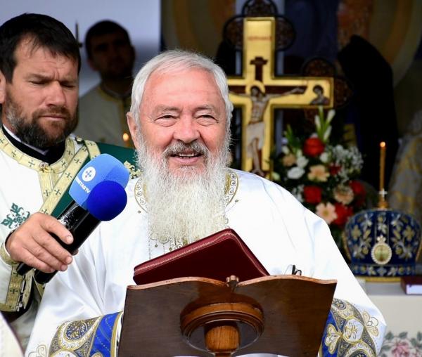 (Video) „Maria, cea plină de virtuți, se roagă și muncește” – IPS Andrei