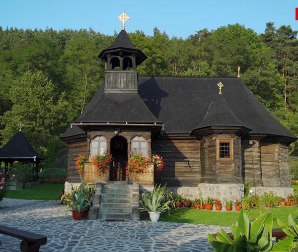 (Video) Mănăstirea Toplița – emblema spiritualității românești de la poalele Munților Călimani
