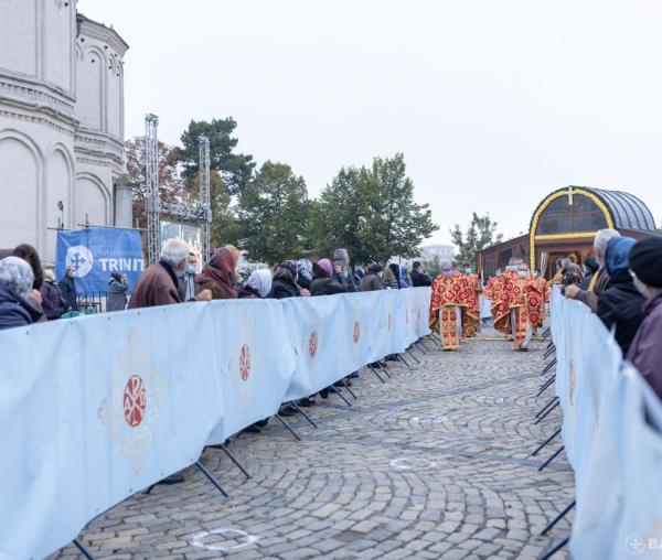 (Foto) Cum s-a văzut sărbătoarea Sfântului Dimitrie, Izvorâtorul de Mir la Patriarhie – 2020