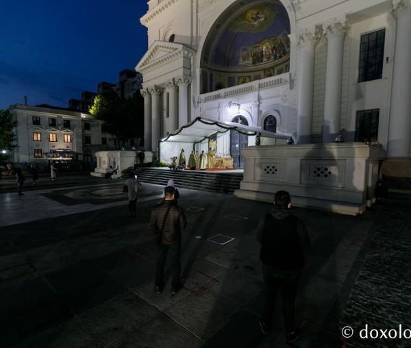 (Foto) Priveghere în cinstea Sfântului Apostol Andrei, la Catedrala din Iași