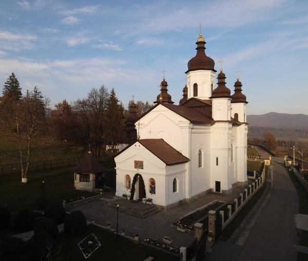 (Video) Schitul Vovidenia – povestea Altarului din „Poiana liniștii”