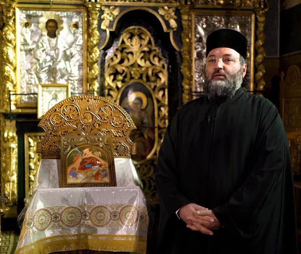 (Video) De ce merge preotul cu ajunul și care este originea acestui obicei?