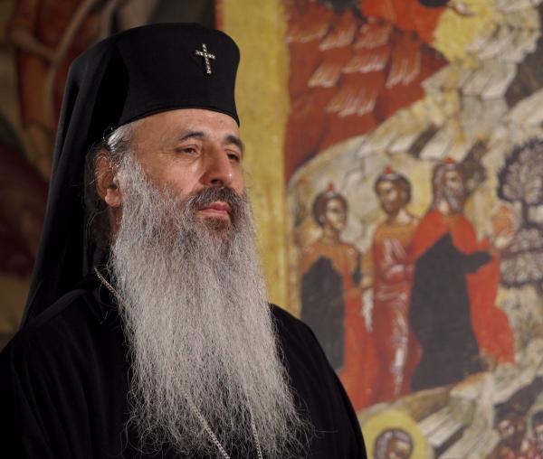 (Video) Mesaj de Anul Nou al Înaltpreasfințitului Părinte Teofan: „Dumnezeu nu ne lasă!”