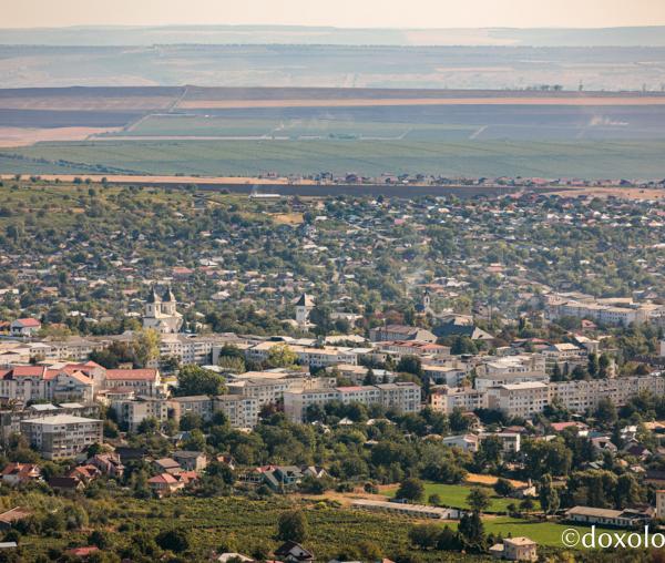 (Foto) Catedrala Episcopală din Huși