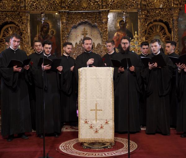 (Video) Corul „Chivotul”, al psalților Catedralei mitropolitane din Iași – Troparul Întâmpinării Domnului