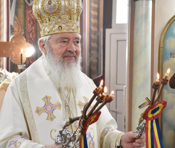 (Video) Mitropolitul Andrei: „Mândrie și smerenie” – Predică la Duminica a 33-a după Rusalii