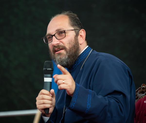 (Video) „Postul este o chemare spre a ne crește răbdarea și iubirea” – Pr. Constantin Necula