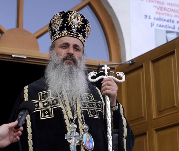 (Video) „Nu este ajutor mai mare de dat omului decât ajutorul oferit mamei însărcinate” – IPS Teofan