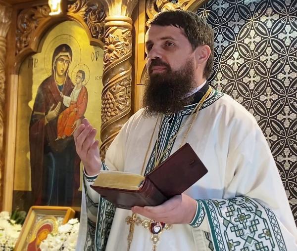 (Video) PS Benedict Bistrițeanul: „Bucuria și Crucea împreună” | Predică la Duminica Floriilor