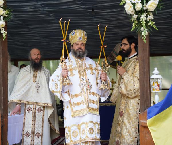 (Video) Vizita pastorală  a PS Nichifor Botoșăneanul la Parohia Schit Orășeni