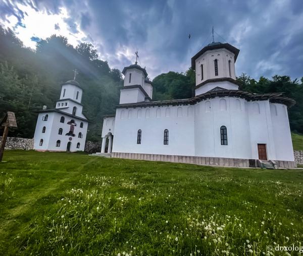 Mănăstirea Pătrunsa