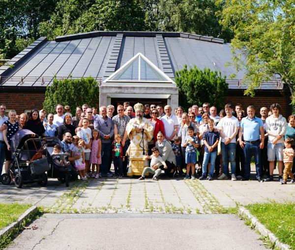 (Foto) Duminica a 4-a după Rusalii, în biserica parohiei românesti din Oslo, Regatul Norvegiei