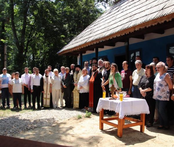 (Foto) Sfințirea „Casei Preotului” la Muzeul Național al Satului „Dimitrie Gusti”