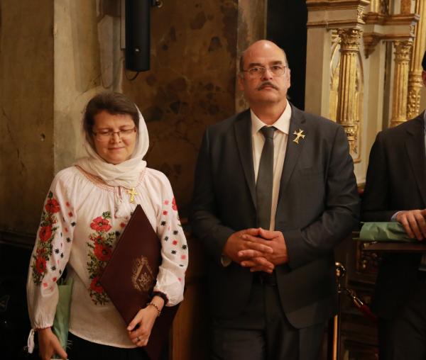 (Video) Masterclass de Cânt Bizantin: Protopsaltul Panagiotis Neochoritis și conf. dr. Maria Alexandru au primit Crucea „Sfântul Ierarh Dosoftei”