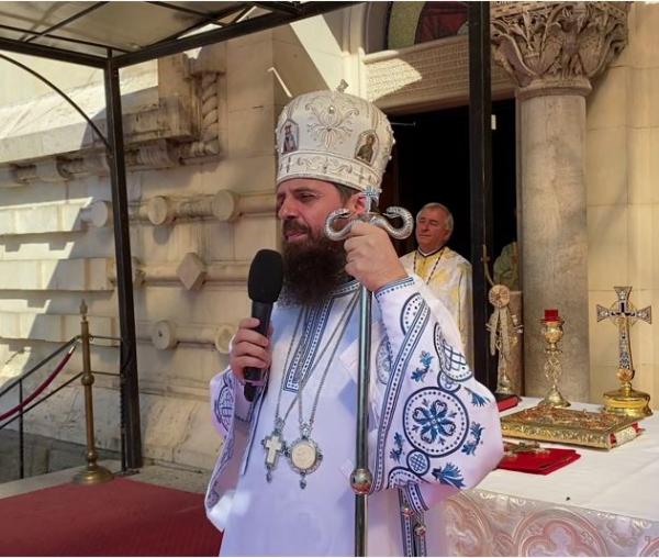 (Video) „Și se țineau după Iisus” – PS Benedict