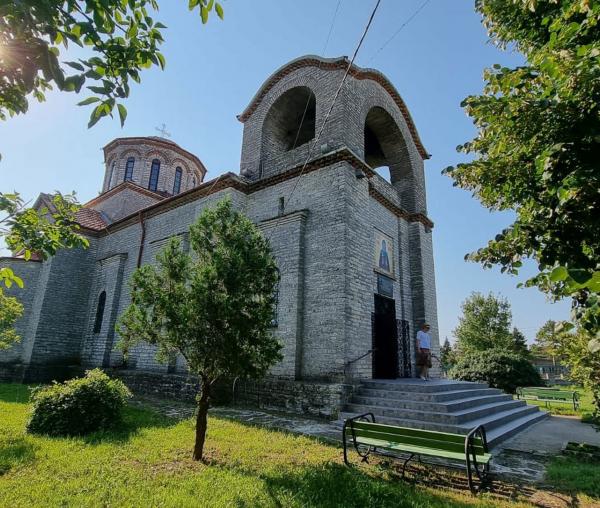 Biserica „Sfânta Cuvioasă Parascheva” din Balcic, Bulgaria