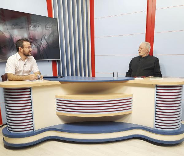 (Video) „Ferestre către suflet“ - 100 de ani de la naşterea părintelui Teofan Merlă de la Cetăţuia