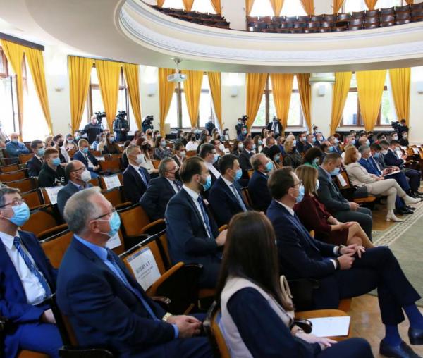 (Video) Studenții Universității „Alexandru Ioan Cuza” din Iași au început un nou an