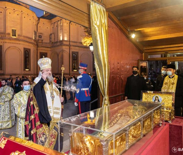 (Foto) Ajunul sărbătorii Sfântului Dimitrie cel Nou la Catedrala Patriarhală