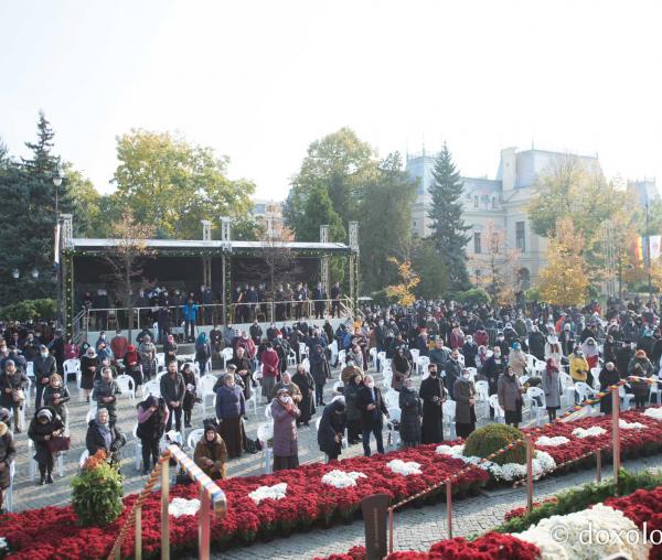 (Video) Văzută „din Cer”: Sărbătoarea Sfintei Cuvioase Parascheva – 2021
