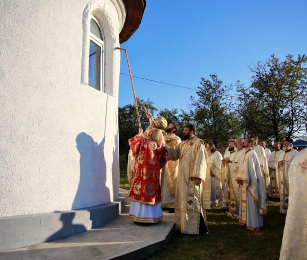 (Video) Biserica din localitatea ieșeană Bocnița a fost sfințită