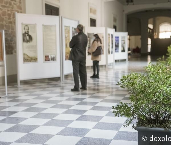 (Foto) Expoziția „Viața și opera lui Dostoievski” la Iași