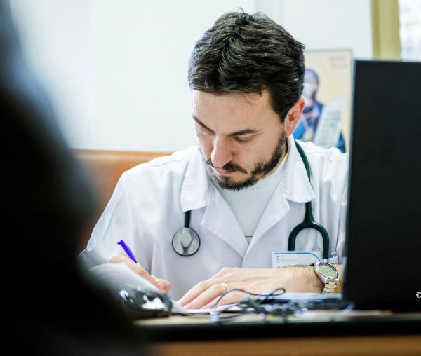 (Video) Ce rugăciuni ar fi bine să facă un medic înainte de a trata pacienții?