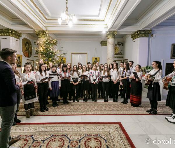 (Foto) ATOR Iași – Colindători la Reședința Mitropolitană 2021