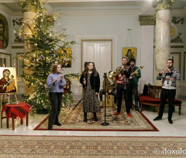 (Foto) Santa`s Band – Colindători la Reședința Mitropolitană 2021