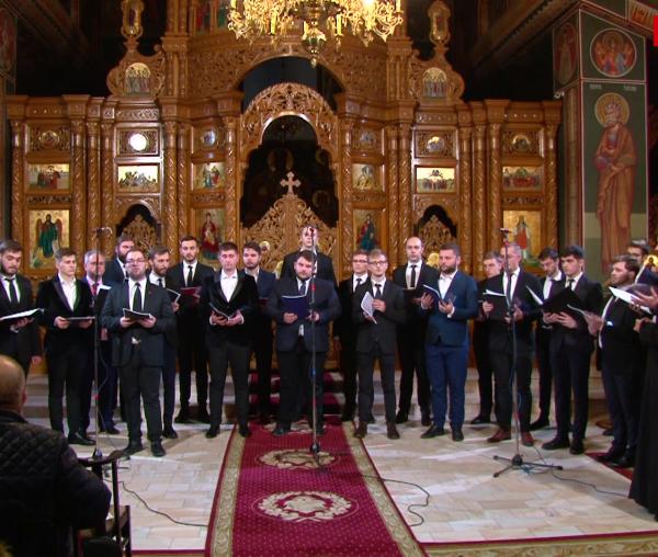 (Video) Corul bărbătesc „Sf. Ier. Iosif Naniescu" – Astă seară colindăm