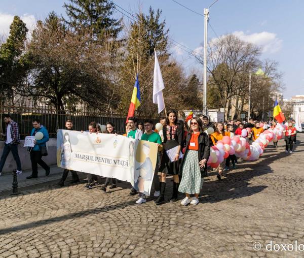 (Foto) Marșul pentru viață – Iași, 2022
