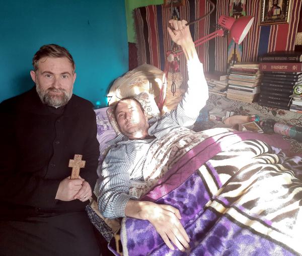 (Video) Despre suferinţă şi rugăciunea noastră cea de toate zilele, la „Ferestre către suflet”