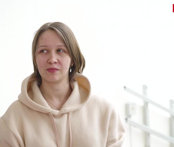 (Video) Copilărie în timp de război: „Știe doar despre rachetele care pleacă în cosmos, nu despre cele care vin asupra orașului”
