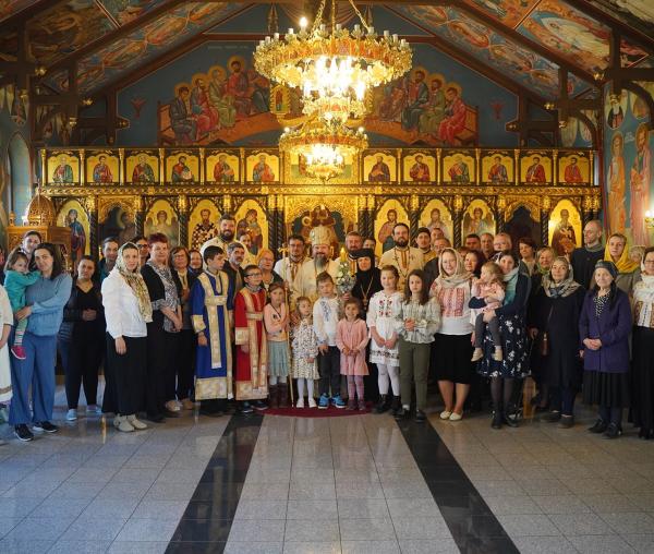 (Foto) PS Macarie în doua zi de Paști – alături de români, suedezi, sârbi și ucraineni