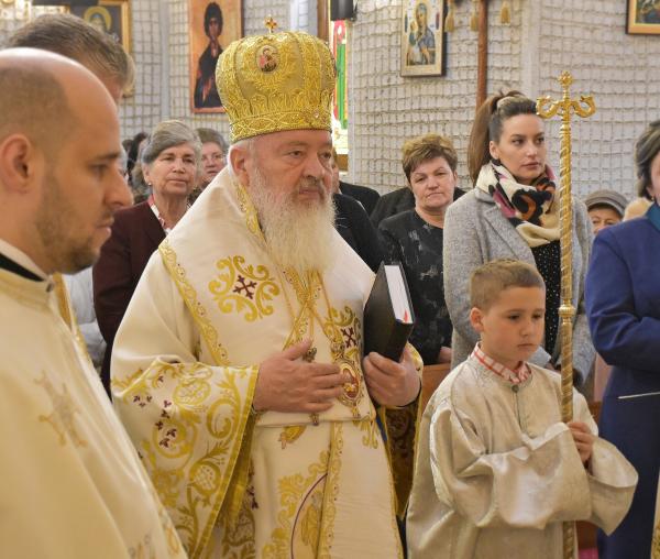 (Video) „Domnul tare şi viteaz, Care-a biruit în luptă cel mai fioros grumaz” – IPS Andrei
