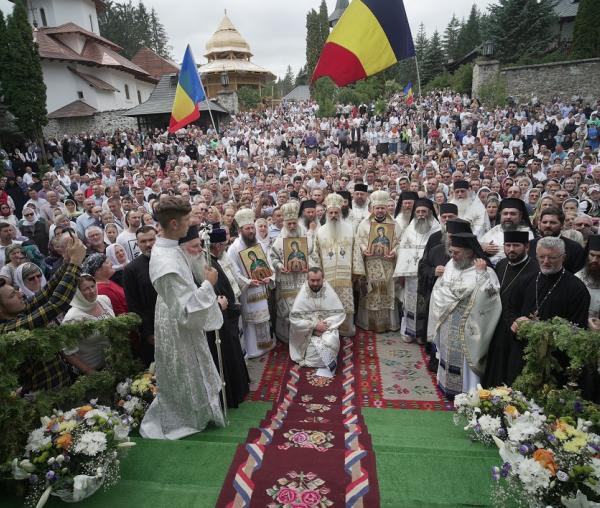 (Video) Hramul Sfintei Teodora de la Sihla, sărbătorit la Mănăstirea Sihăstria