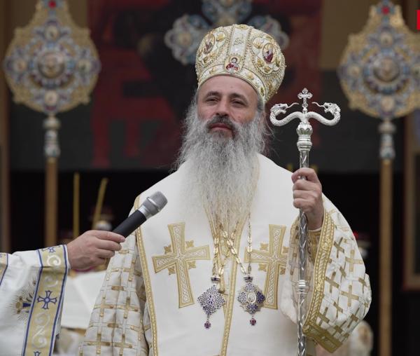 (Video) Înaltpreasfințitul Teofan: „Să nu deznădăjduim, căci în popor există sfinți”