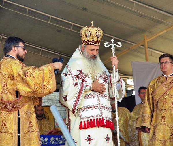 (Video) IPS Teofan: „Sufletul familiei, Biserica de acasă”