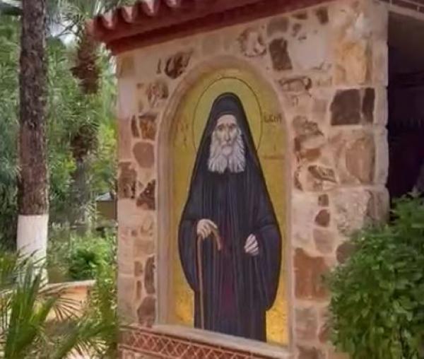 (Video) Pași de pelerin: Mănăstirea Părintelui Efrem Filotheitul din Arizona