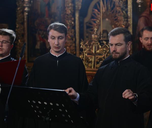 Slujba Sfântului Paisie de la Neamț – Sedelnele Utreniei - Corul Chivotul