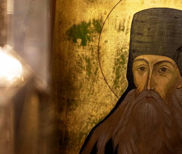 Acatistul Sfântului Cuvios Paisie de la Neamţ