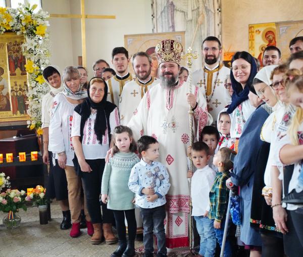(Foto) Soborului Sfinților Arhangheli Mihail și Gavriil, în comunitatea românească din orașul suedez Borås