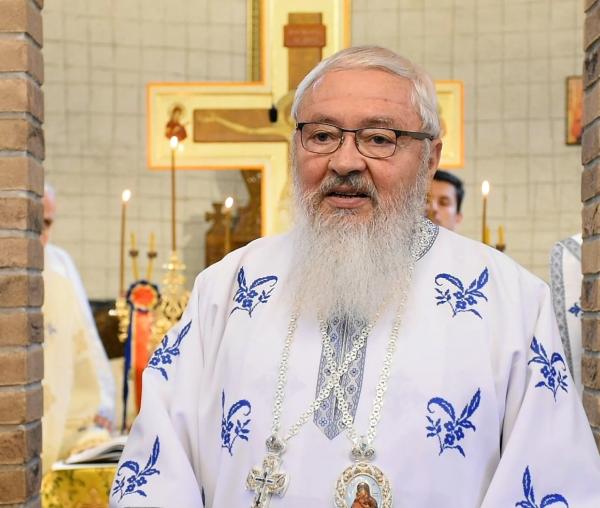 (Video) „Maica Domnului a intrat în templu pentru a se pregăti sa-l primească pe Hristos” – IPS Andrei