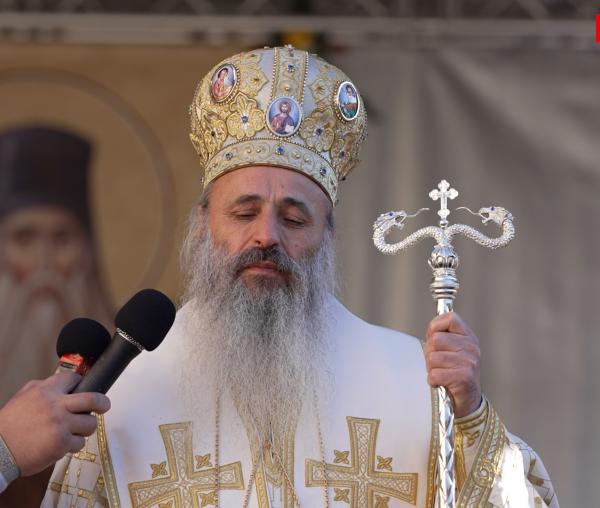 (Video) IPS Teofan: Sfântul Paisie de la Neamț a făcut Rai din pământul Moldovei
