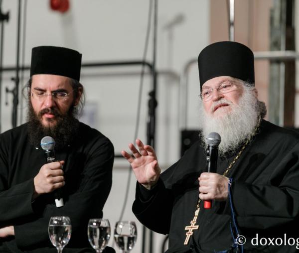 (Video) Întâlnire de excepție cu Arhim. Efrem Vatopedinul, starețul Mănăstirii Vatoped din Muntele Athos – Iași, 18 decembrie 2022