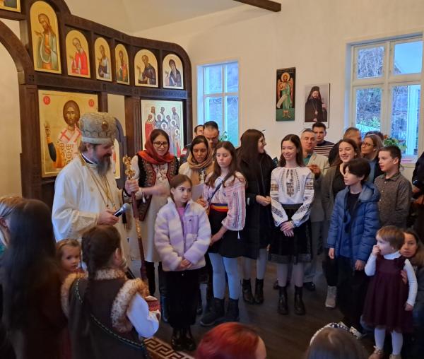 (Foto) Nașterea Domnului, prăznuită la Paraclisul Episcopal din Bergen
