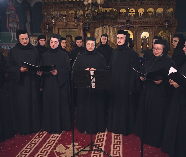 (Video) Corul maicilor de la Mănăstirea Paltin-Petru Vodă – Vino, Iisuse